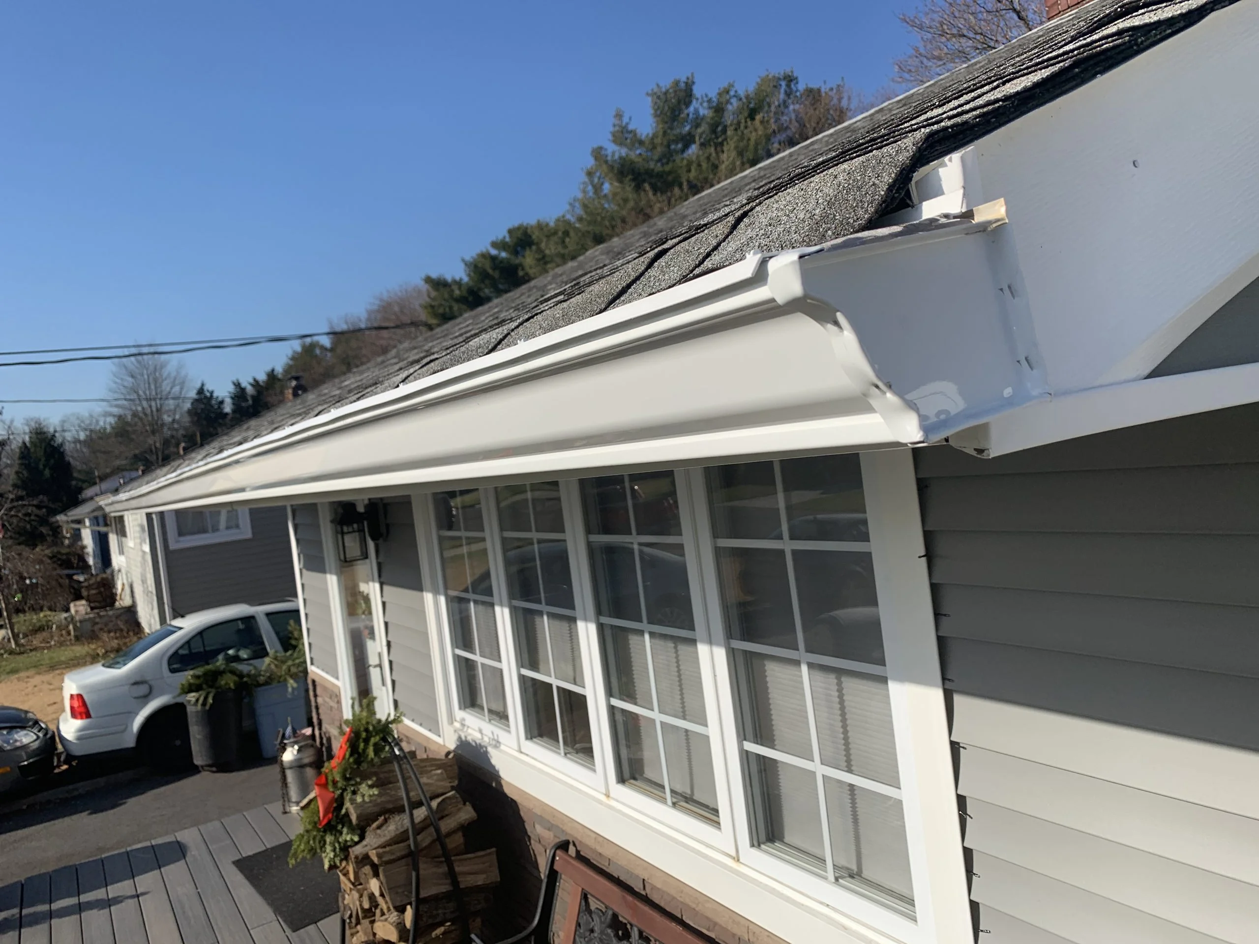 Gutter Installation Home scaled